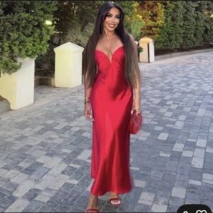 ZARA SATIN MIDI DRESS Red XS